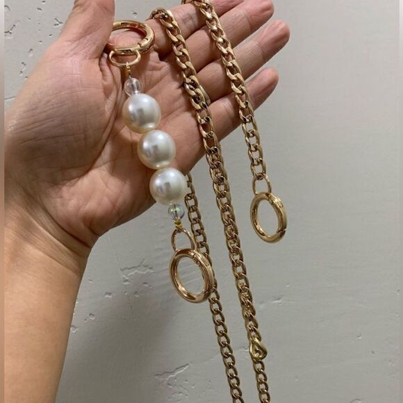 Handmade Real Mongolian Lamb Fur Kisslock Wristlet/Crossbody & 2 Chain Styles - Picture 15 of 15